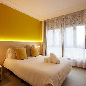 Aia Guest house